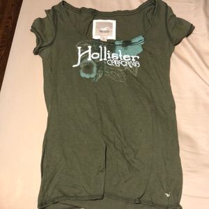 Moss green hollister t shirt. Scoop U neck